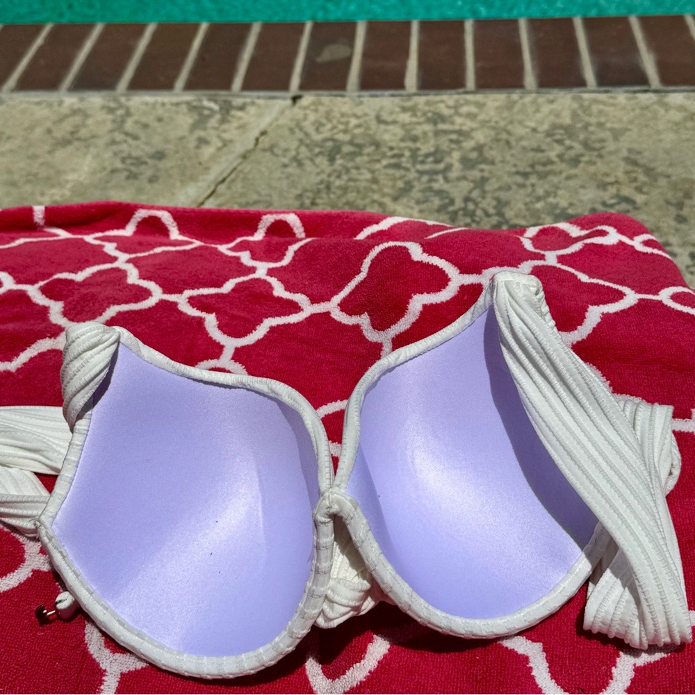 White Ribbed Bikini Top - Picture 5 of 6